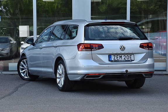 Volkswagen Passat 5 of 5