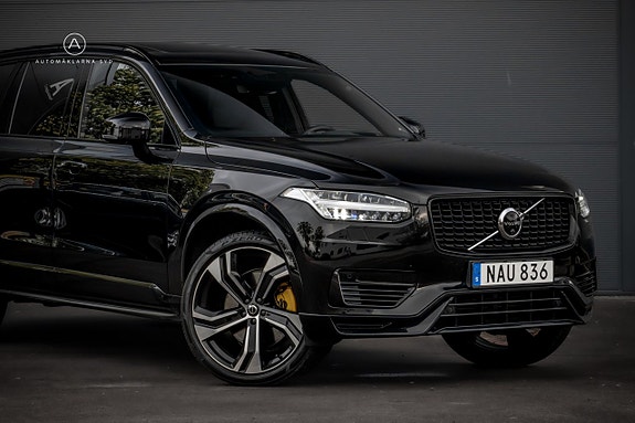 Volvo XC90 5 of 28