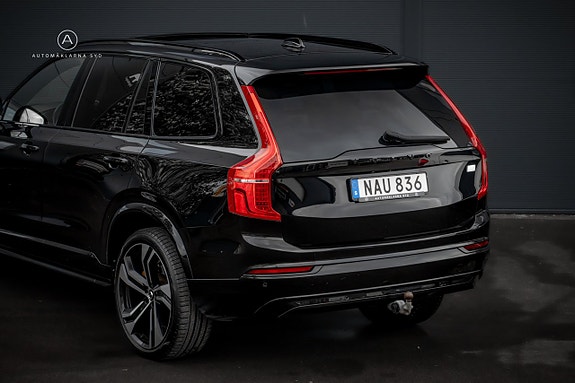 Volvo XC90 22 of 28