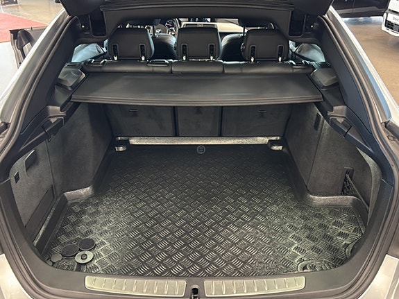 BMW 320d 10 of 22
