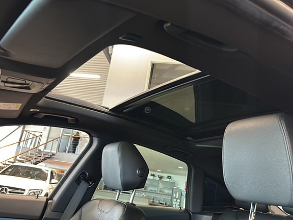 BMW 320d 17 of 22