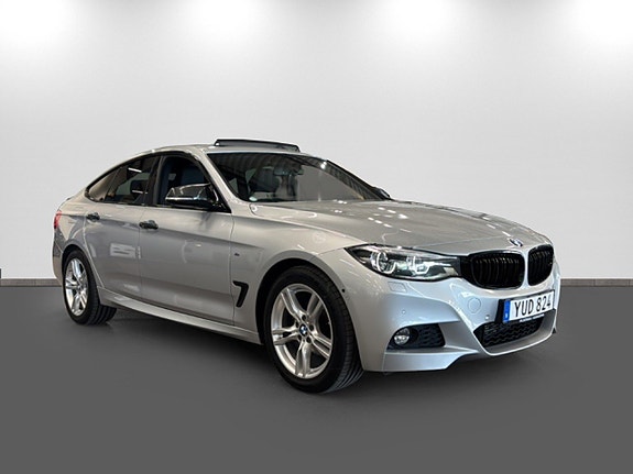 BMW 320d 3 of 5