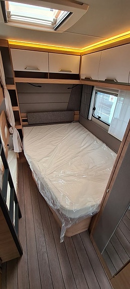 Knaus 580 UK Südwind Black Selection "3 vånings säng, Alde" 10 of 12