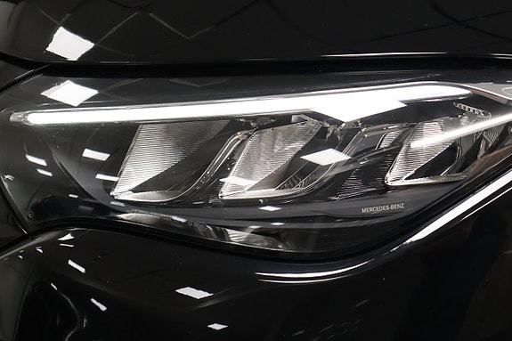 Mercedes-Benz EQE300 8 of 23