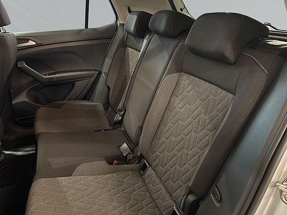 Volkswagen T-Cross 9 of 9
