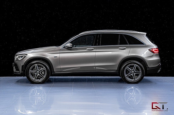 Mercedes-Benz GLC300 de 5 of 22