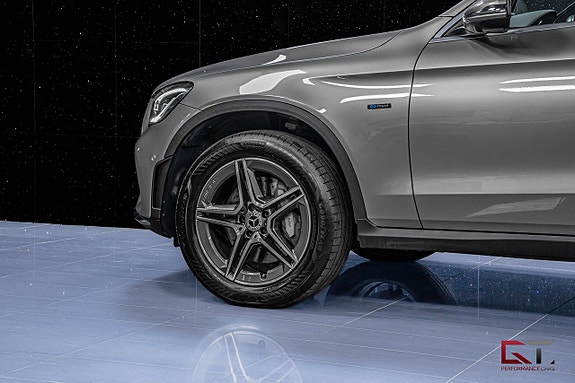 Mercedes-Benz GLC300 de 6 of 22
