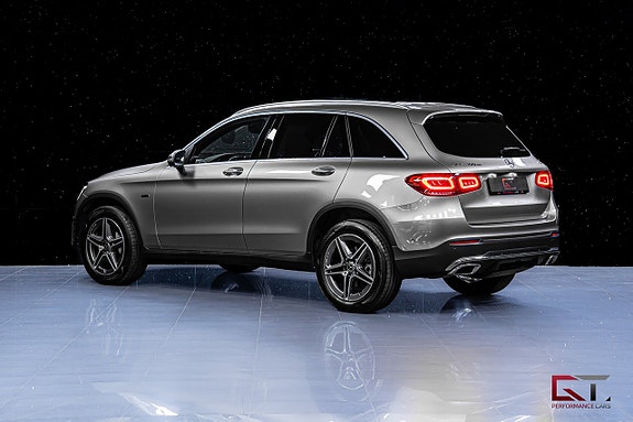 Mercedes-Benz GLC300 de 7 of 22