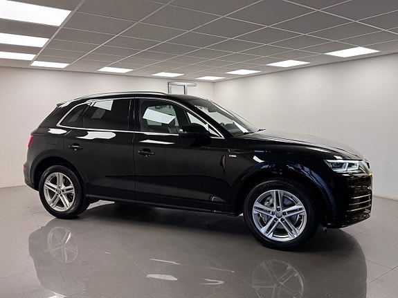 Audi Q5 7 of 17