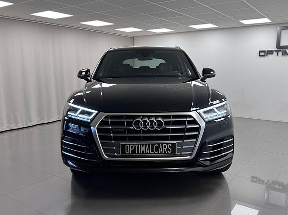 Audi Q5 8 of 17