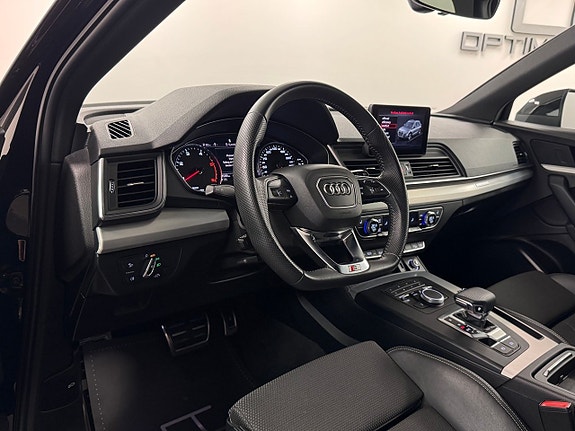 Audi Q5 4 of 5