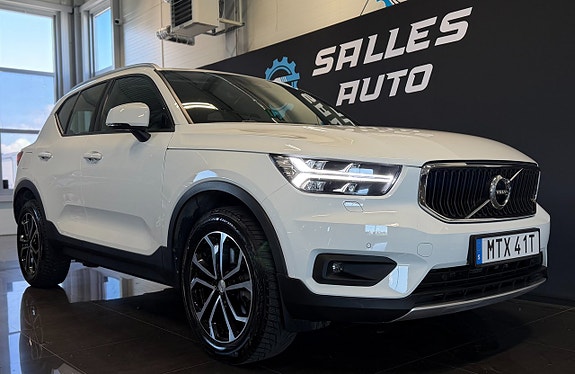 Volvo XC40 7 of 30