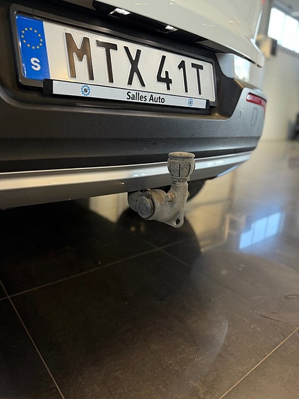 Volvo XC40 14 of 30