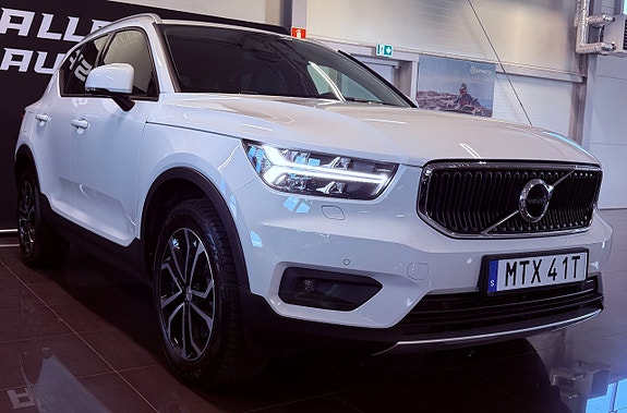 Volvo XC40 5 of 5