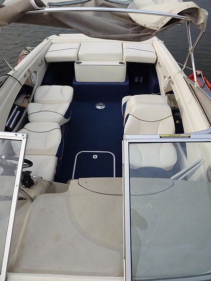 Bayliner Capri 2152 4 of 5