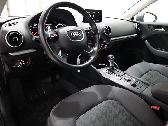 Audi A3 9 of 19