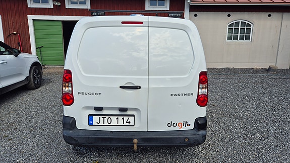 Peugeot Partner 3 of 5