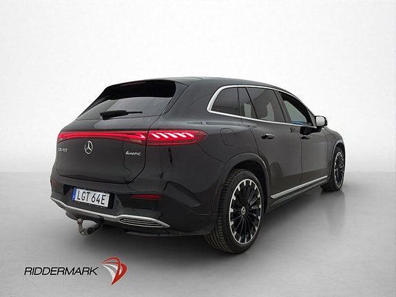 Mercedes-Benz EQS SUV 9 of 30