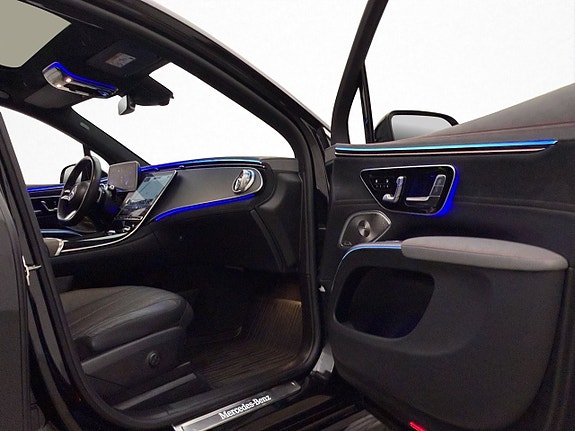 Mercedes-Benz EQS SUV 20 of 30