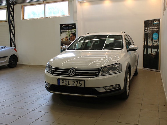 Volkswagen Passat Alltrack 4 of 5