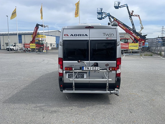 Fiat Adria Twin 600 SPT 148Hk // Plåtis // Automat // Ny besiktigad 5 of 5