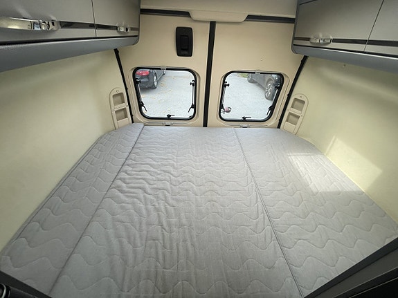 Fiat Adria Twin 600 SPT 148Hk // Plåtis // Automat // Ny besiktigad 18 of 19