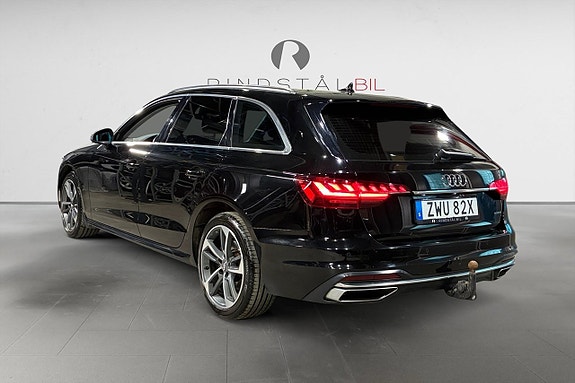 Audi A4 5 of 17