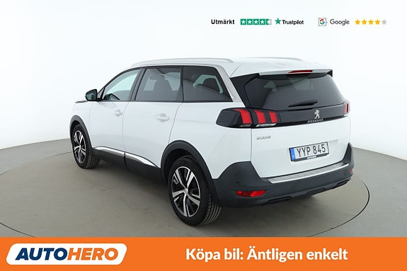 Peugeot 5008 3 of 5