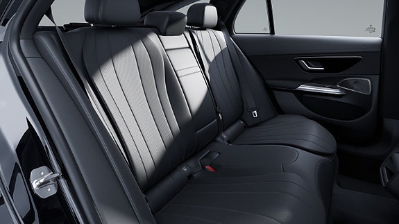 Mercedes-Benz E300 13 of 16