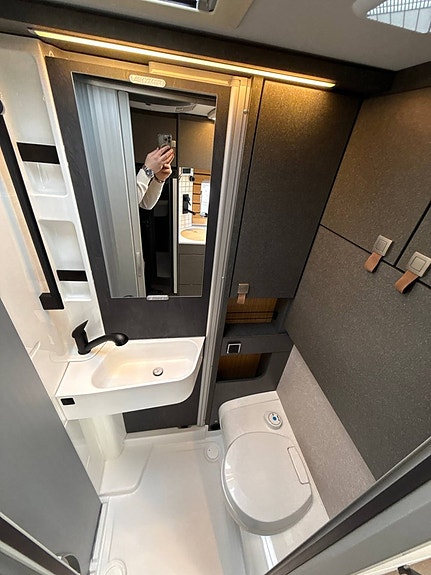 Hymer ML-T 570 Xperience 10 of 14