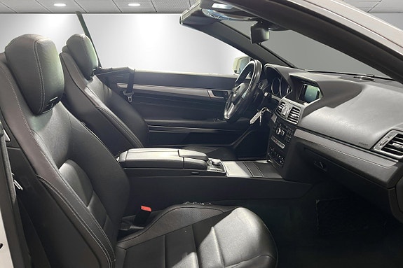 Mercedes-Benz E250 5 of 5