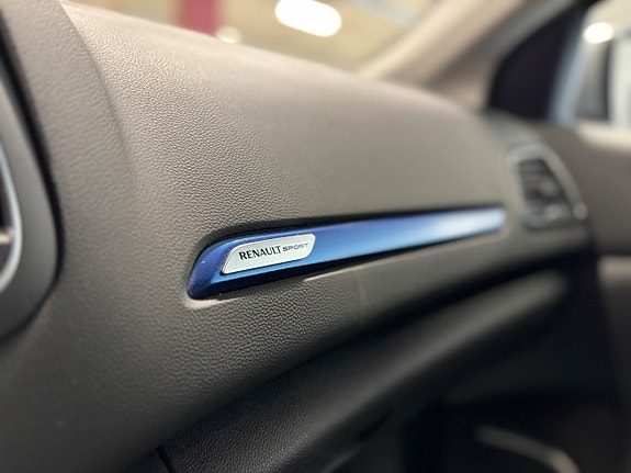 Renault Megane 14 of 22