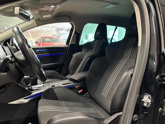 Renault Megane 18 of 22