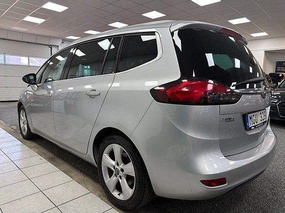 Opel Zafira Tourer 3 of 5
