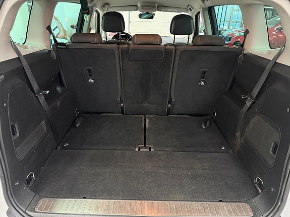 Opel Zafira Tourer 18 of 21