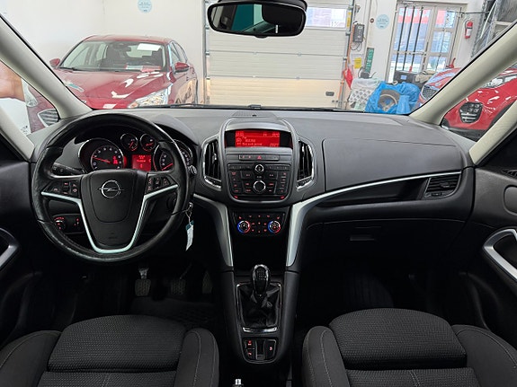 Opel Zafira Tourer 7 of 21