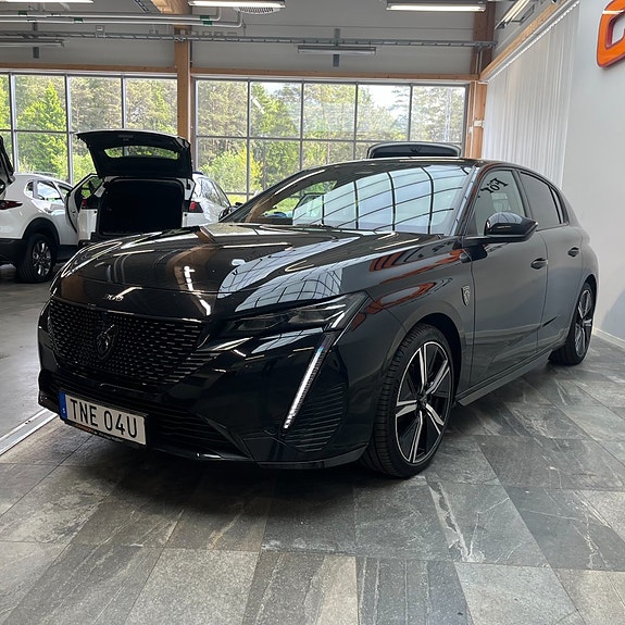 Peugeot 308 5 of 5