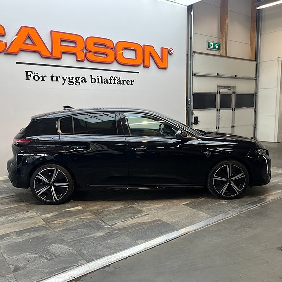 Peugeot 308 3 of 5