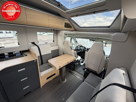 Adria Coral 670 DL 60Y - Fiat MultiJet3 140HP (103kW) HD 35L 6 of 21