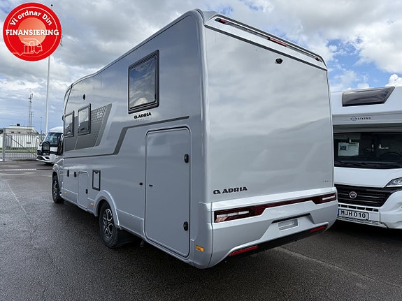Adria Coral 670 DL 60Y - Fiat MultiJet3 140HP (103kW) HD 35L 3 of 21