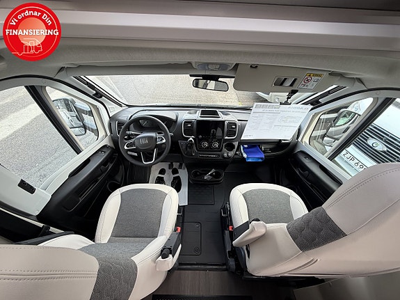 Adria Coral 670 DL 60Y - Fiat MultiJet3 140HP (103kW) HD 35L 9 of 21