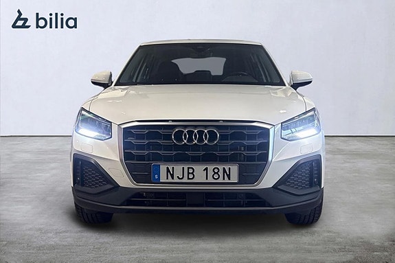 Audi Q2 8 of 22