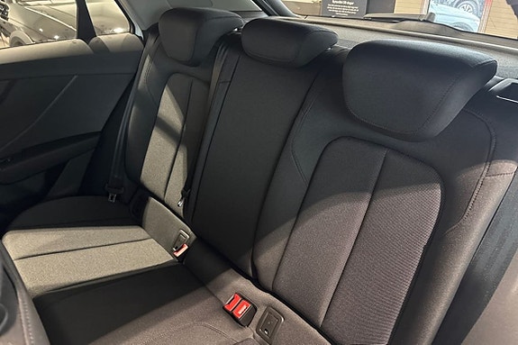 Audi Q2 19 of 22