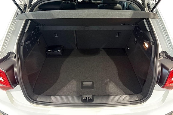 Audi Q2 21 of 22