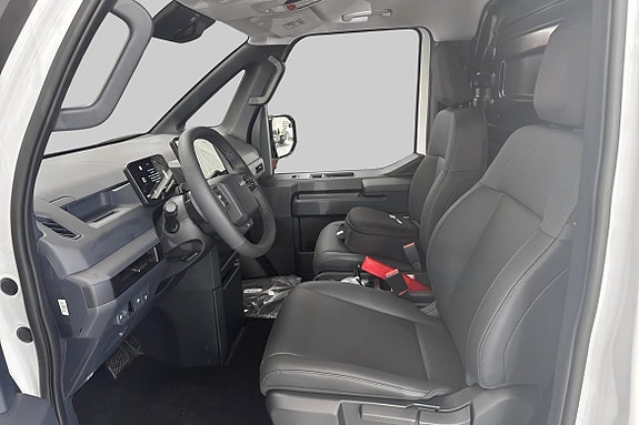 Kia PV5 16 of 17