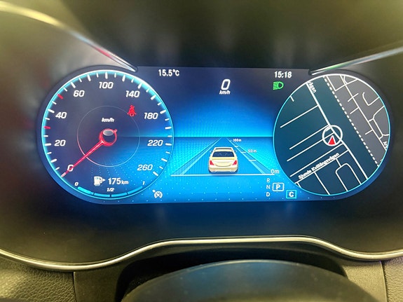 Mercedes-Benz C220 d 16 of 26