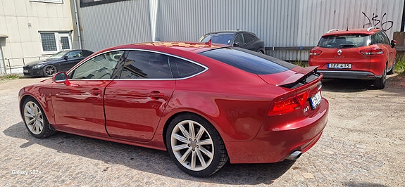 Audi A7 4 of 5