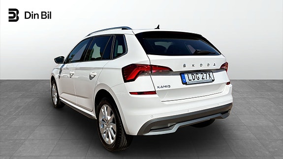 Skoda Kamiq 3 of 5