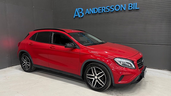 Mercedes-Benz GLA220 4 of 5