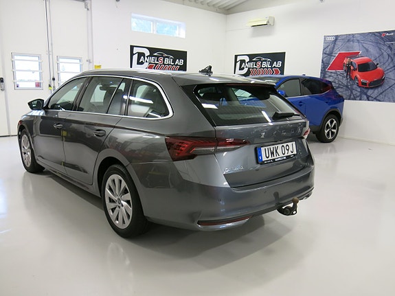 Skoda Octavia 2 of 30